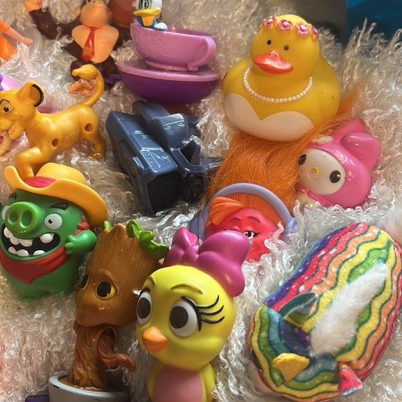 Toy bundle - Picture 2 of 15